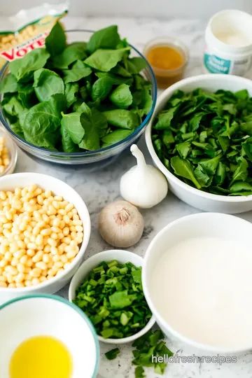 Creamy Pearl Pasta with Garlic and Spinach ingredients